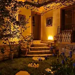 Sezgin Boutique