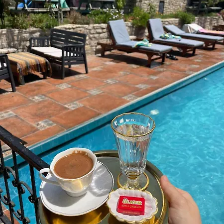Otel Sezgin Boutique Kuşadası