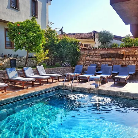 Sezgin Boutique Otel Kuşadası